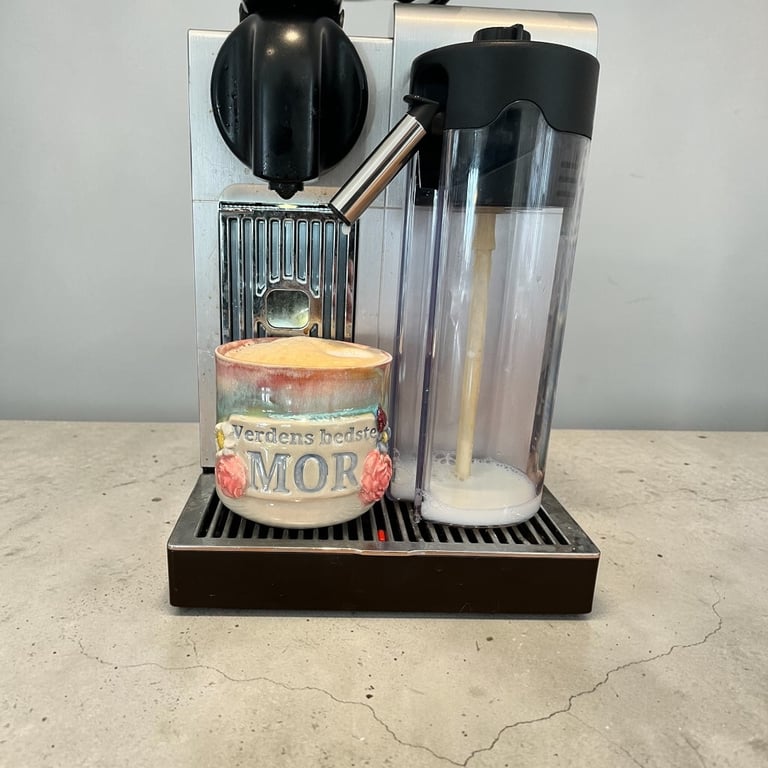 Årets Mors Dag Kop 2026 – håndlavet keramik billede 4