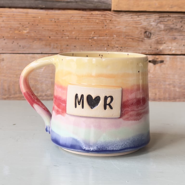 Mor krus med hank, regnbue