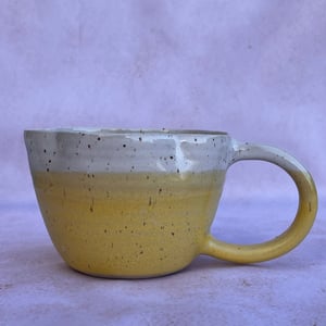 Blomsterformet kop. 360 ml. H: 7,5 cm – produktbillede