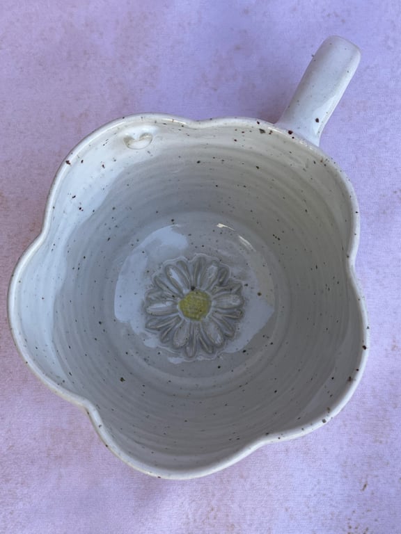 Blomsterformet kop. 360 ml. H: 7,5 cm billede 3