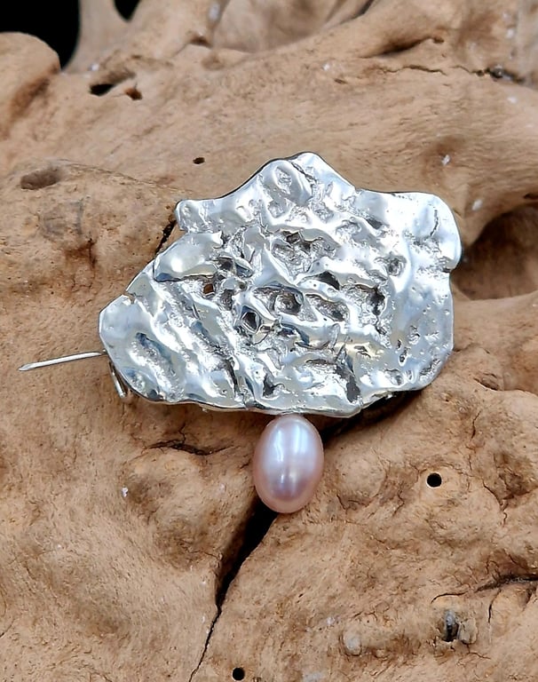 Chunky unika sølv broche m/ rosa ferskvandsperle.
