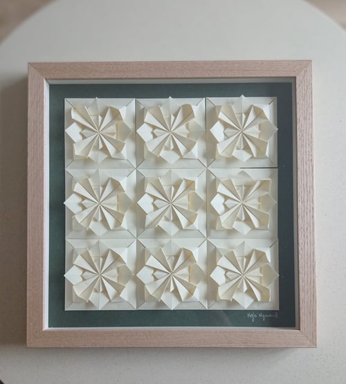 30x30cm, Foldet værk, indrammet 