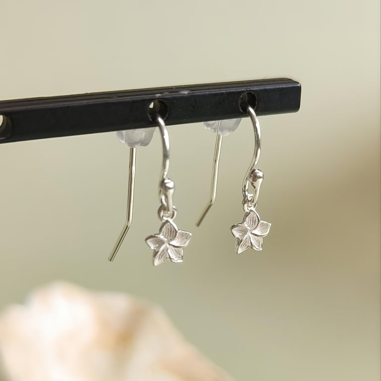 Elfenben blomst øreringe - ørekroge billede 2