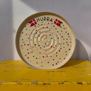 Hurra-tallerken – produktbillede