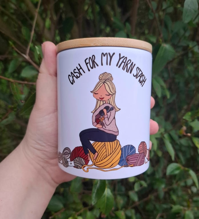 Sparebøsse: Cash for my yarn stash