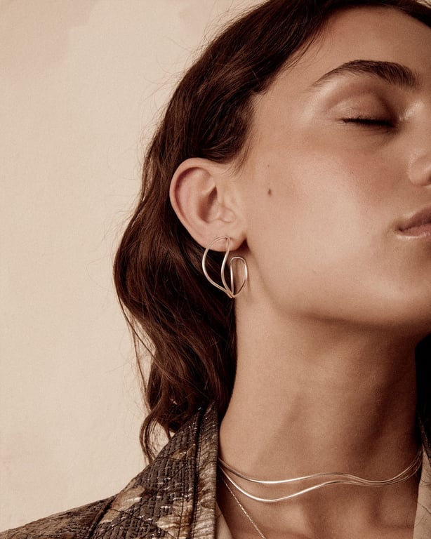 Ocean Waves Hoops i sølv