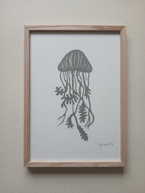 A4, papercut gople nr. 125, stengrå, indrammet 