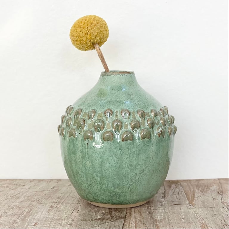 Minivase med kobbergrøn glasur