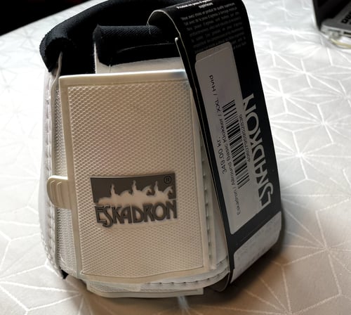 Eskadron/ Allround Basic Klokker (2)