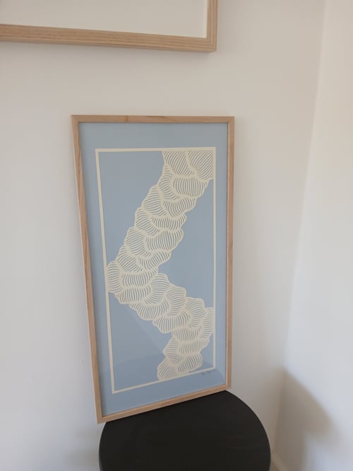30x60cm, papercut I ivory, stålblå, indrammet  (5)