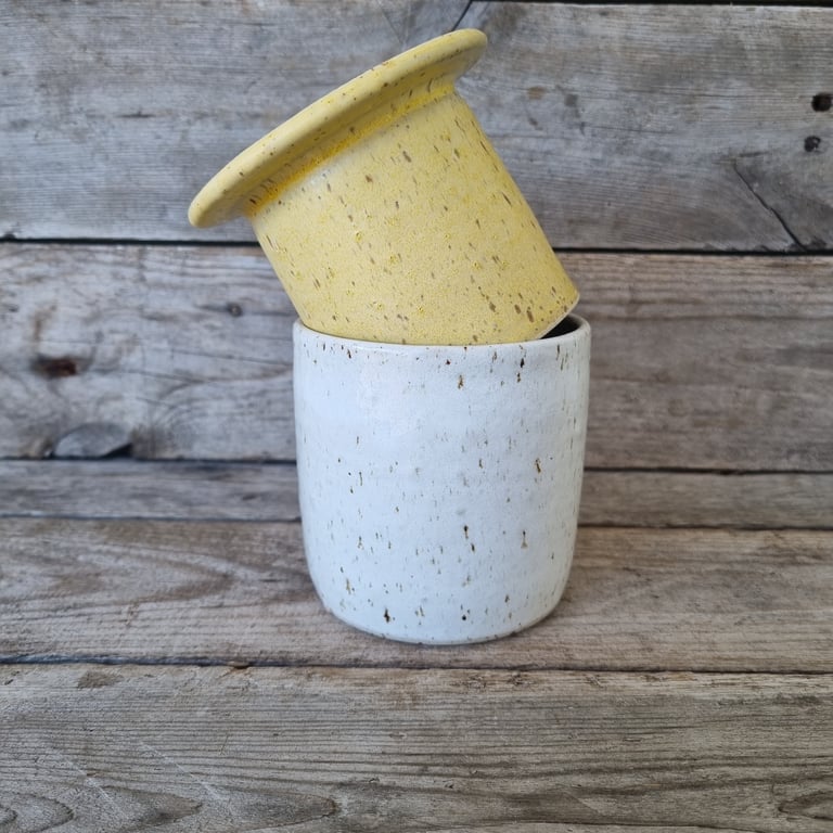 Smørklokke hvid/hørgul billede 2