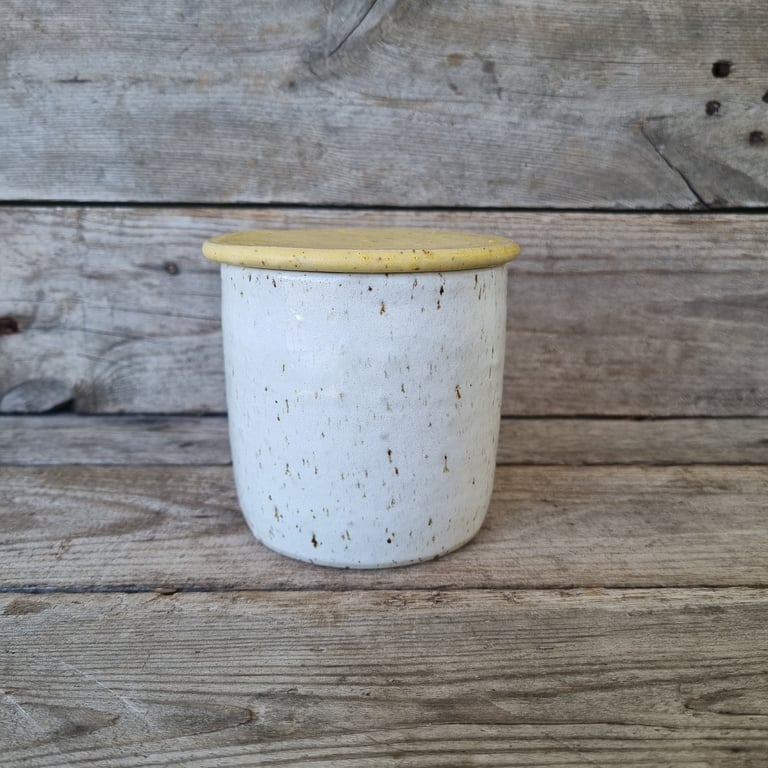Smørklokke hvid/hørgul