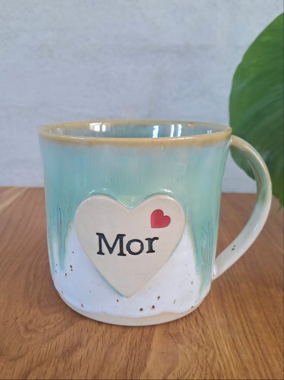 Morkoppen i denne smukke grønne farve kan indeholde 375 ml.