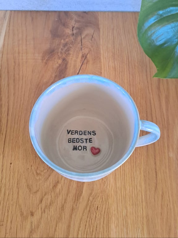 Verdens bedste mor koppen kan indeholde 400 ml.