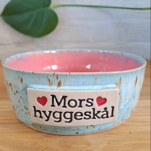 Mors hyggeskål er 5,5 cm høj og 14,5 cm i diameter – produktbillede