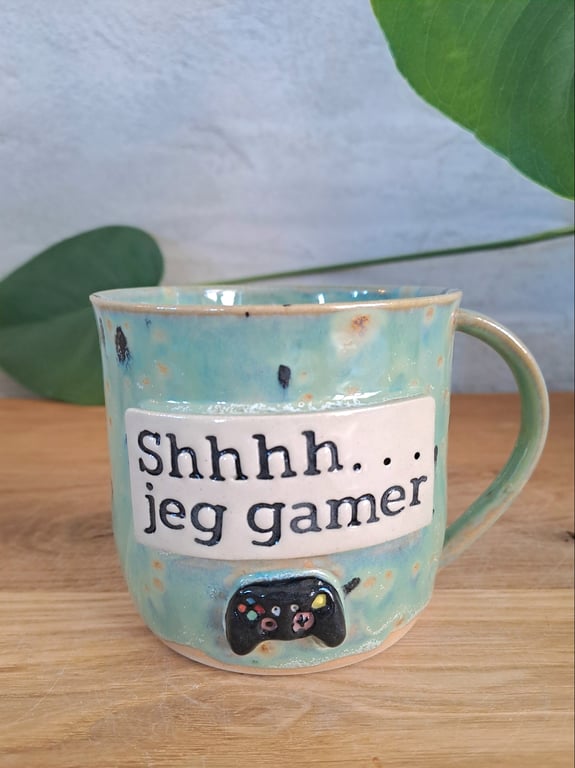 Shhhh.. gamer koppen kan indeholde 400 ml.