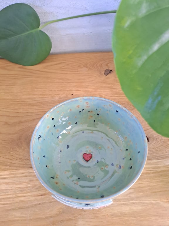 Slikskålen er 6,5 cm høj og 15 cm i diameter billede 3