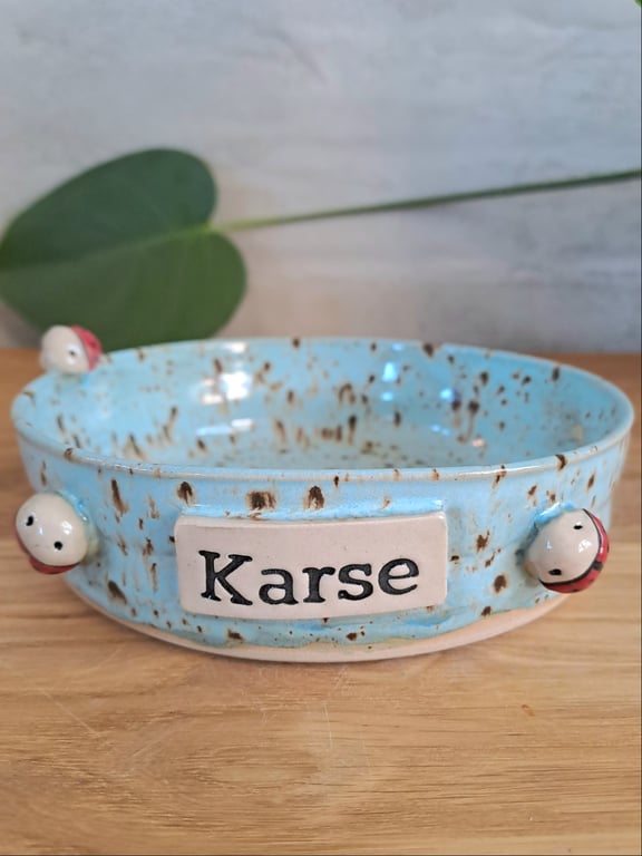 Karseskålen er 14 cm i diameter