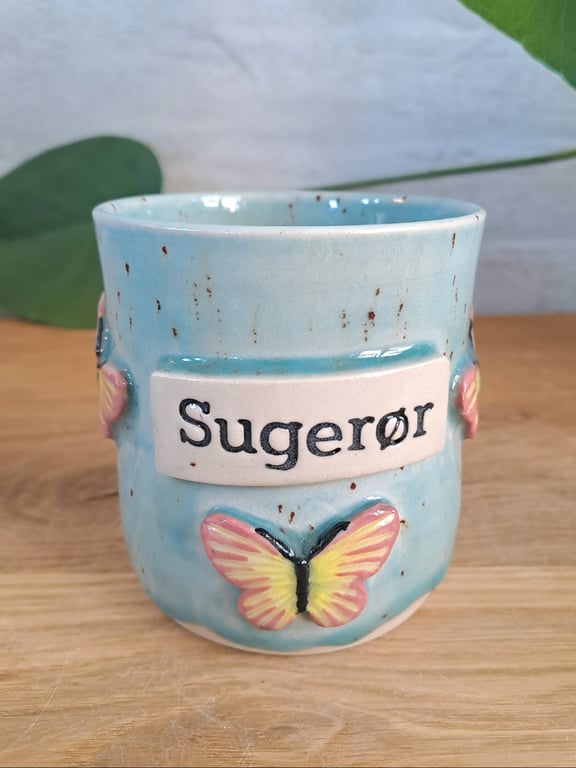 Holder til sugerør - den er 10 cm høj