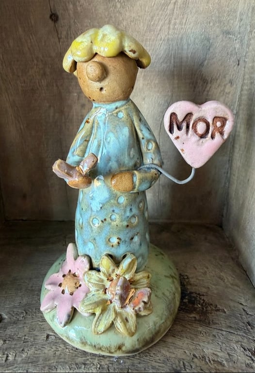 Mor Basse
