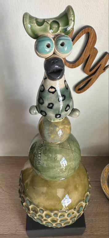 Stor søjle m fugl, reserveret