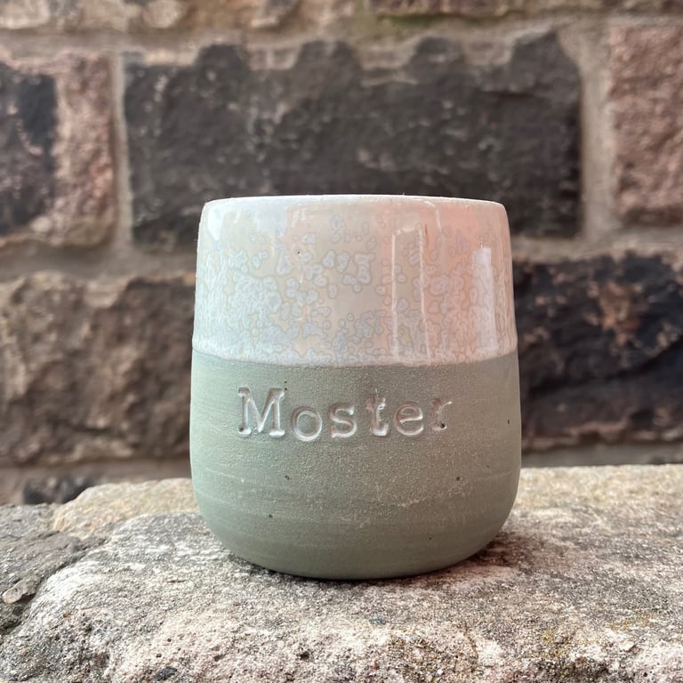 Moster kop