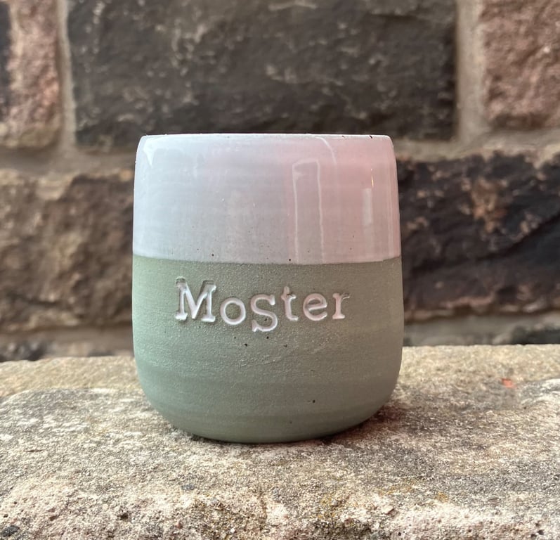 Moster kop