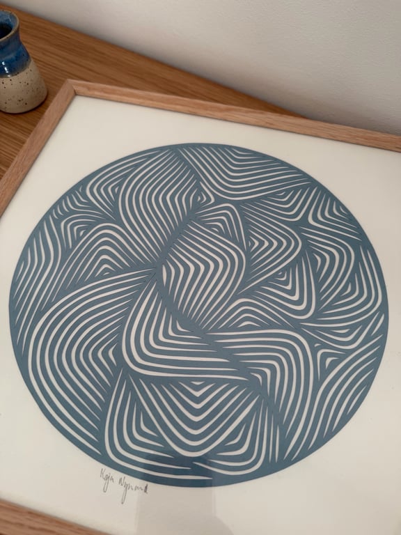 30x30cm, papercut, dueblå-hvid, indrammet  billede 2