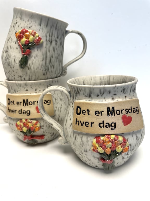 Keramik krus med tekst - Det er morsdag hver dag  billede 2