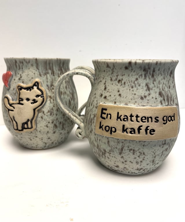 Keramik krus med tekst - En kattens god kop kaffe, med katte motiv billede 2
