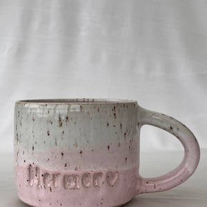 Mormor kop lyserød. 280 ml. H: 7 cm – produktbillede