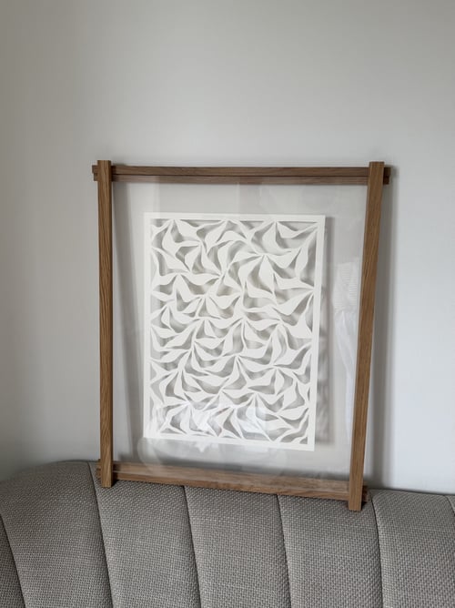 40x50cm, papercut, hvid, indrammet  (2)