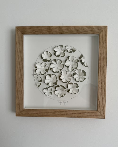 20x20cm, 3D papercut, hvid-oliven, indrammet  (3)