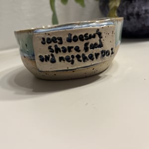 joey doesn’t share food skål – produktbillede