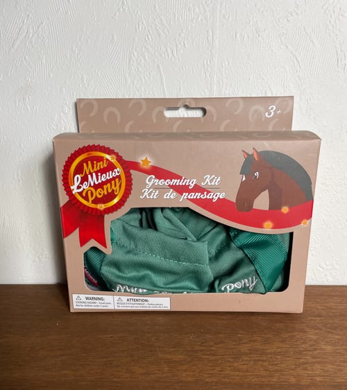 Lemieux/ Grooming Kit - Mini Lemieux Pony (2)