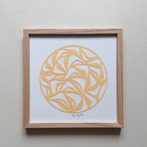 20x20cm, papercut, banana, indrammet  – produktbillede