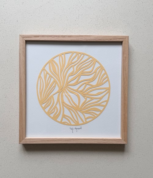 20x20cm, papercut, banana,  indrammet  (2)