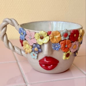 Blomsterpige kop - sart grøn – produktbillede