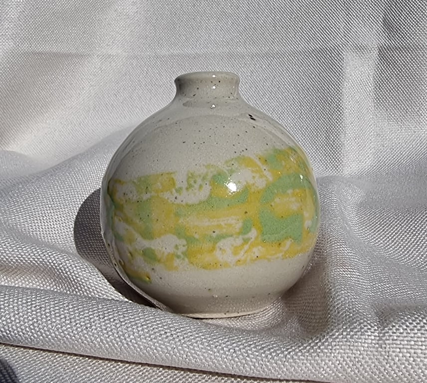 Sød lille buttet vase