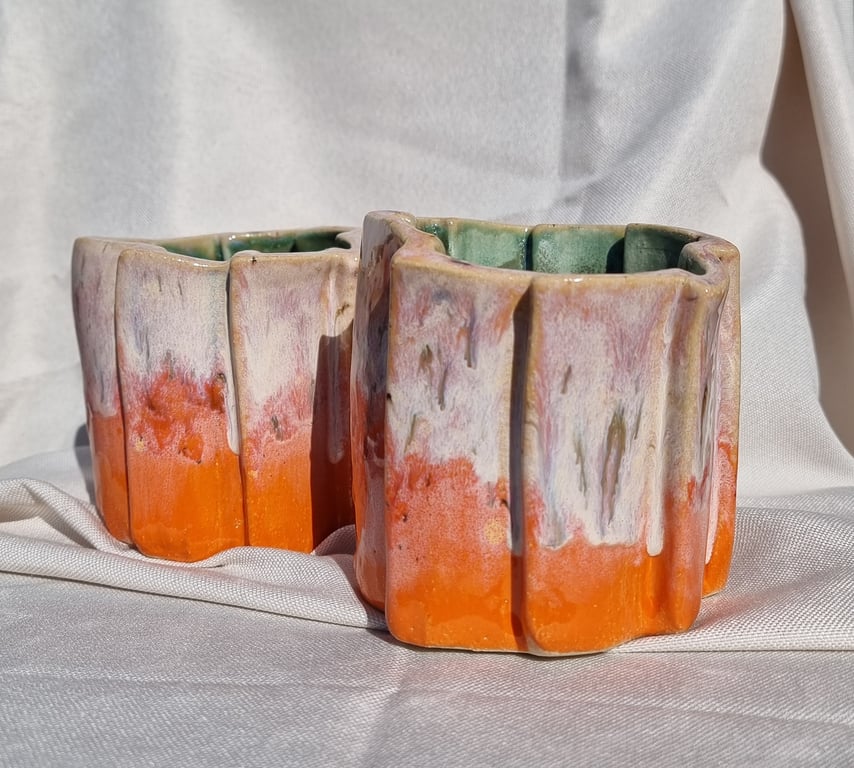 Sjov ekstruderet vase I grøn og orange.  billede 3