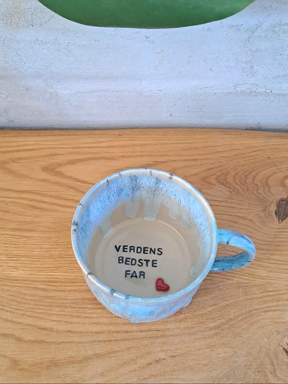 Verdens bedste far koppen kan indeholde 300 ml.
