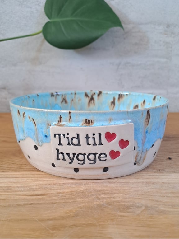 Tid til hygge skålen er 16 cm i diameter og 6 cm høj