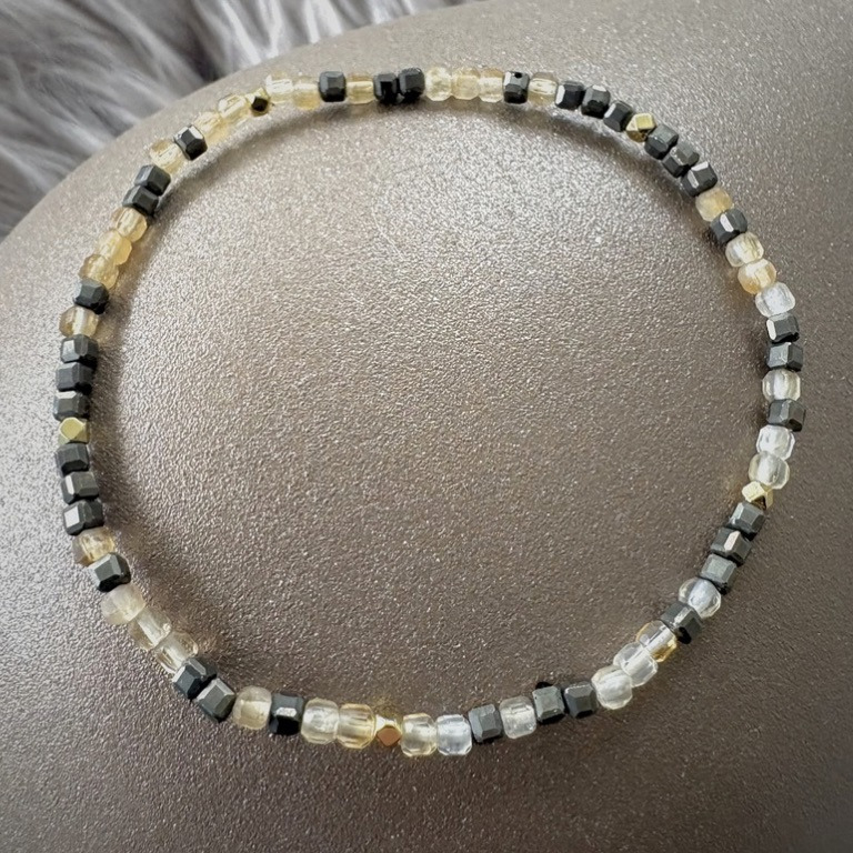 Citrin og pyrit armbånd 2,5mm