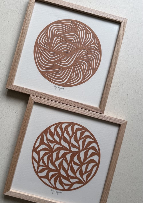 20x20cm, papercut par, terracota, indrammet  (2)