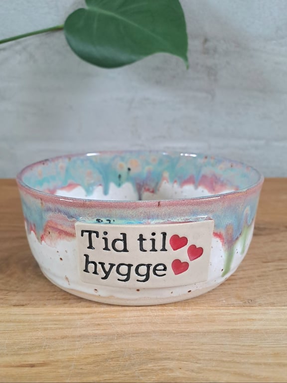 Tid til hygge skålen er 15 cm i diameter og 6 cm høj
