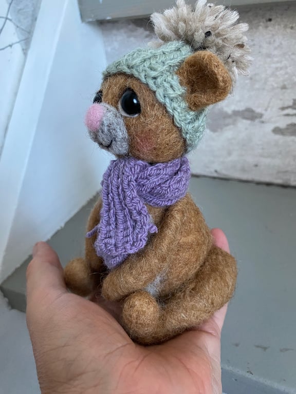 Bamse med hue (lys grøn) billede 2