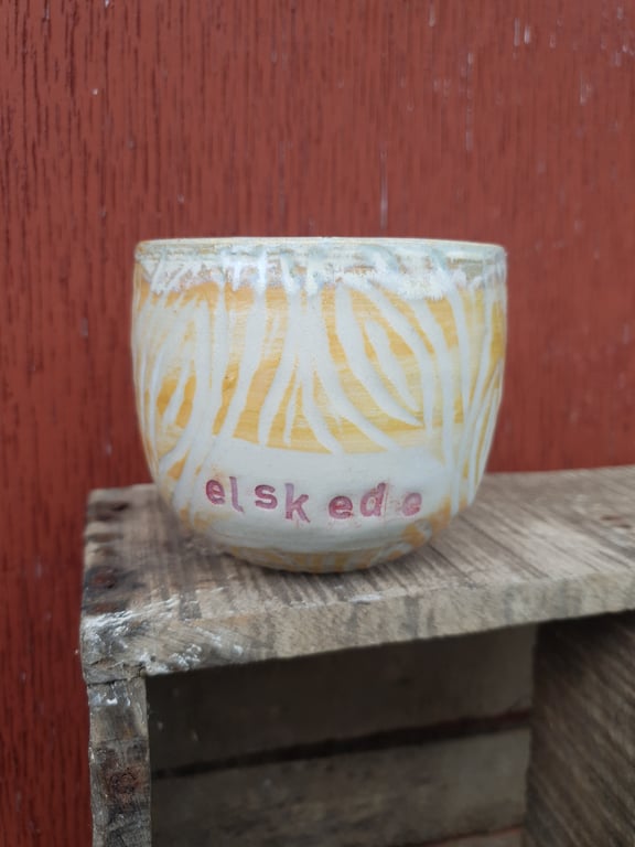elskede - kop med fin tekst 