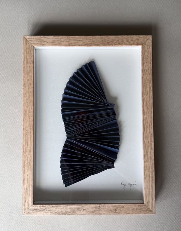 A4, 3D relief, midnatsblå, indrammet  billede 2
