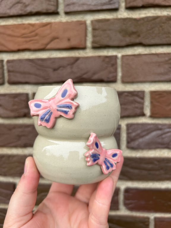 Kop m.sommerfugl 