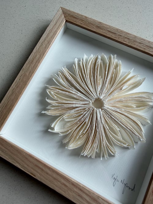 20x20cm, relief, indrammet  (2)